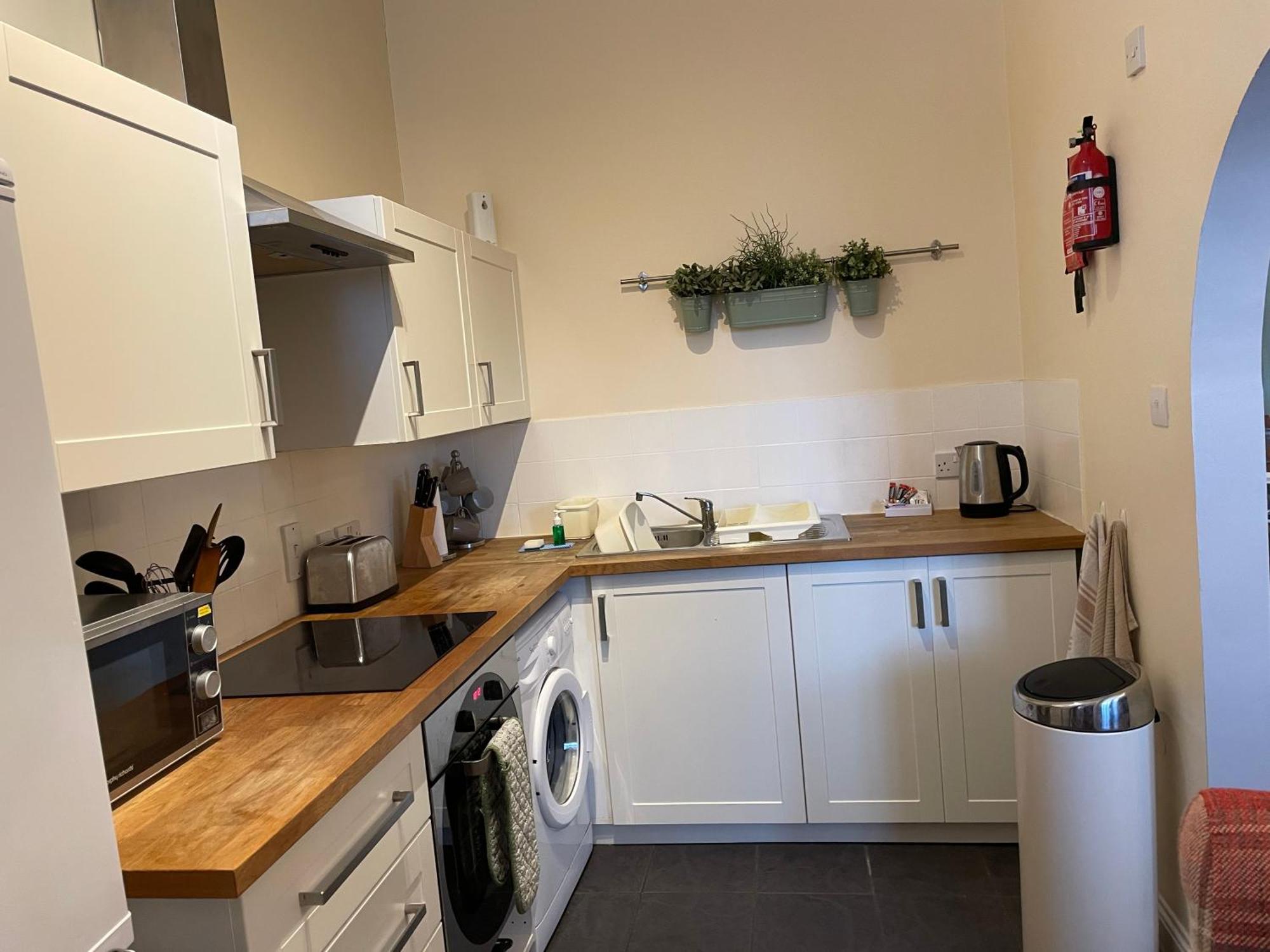 Number 10 Service Apartment - Danes Southampton Buitenkant foto